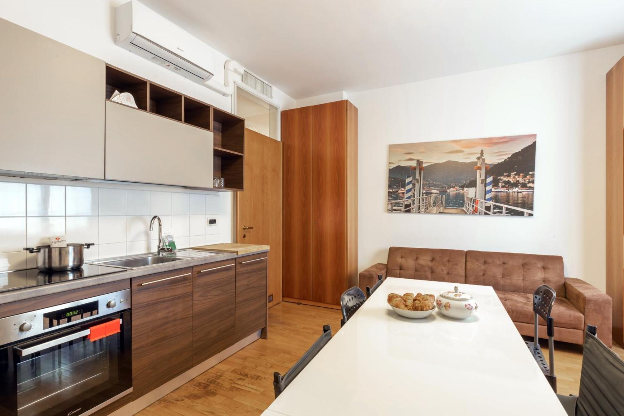 Joivy Apartments By The Lake Como Exterior photo