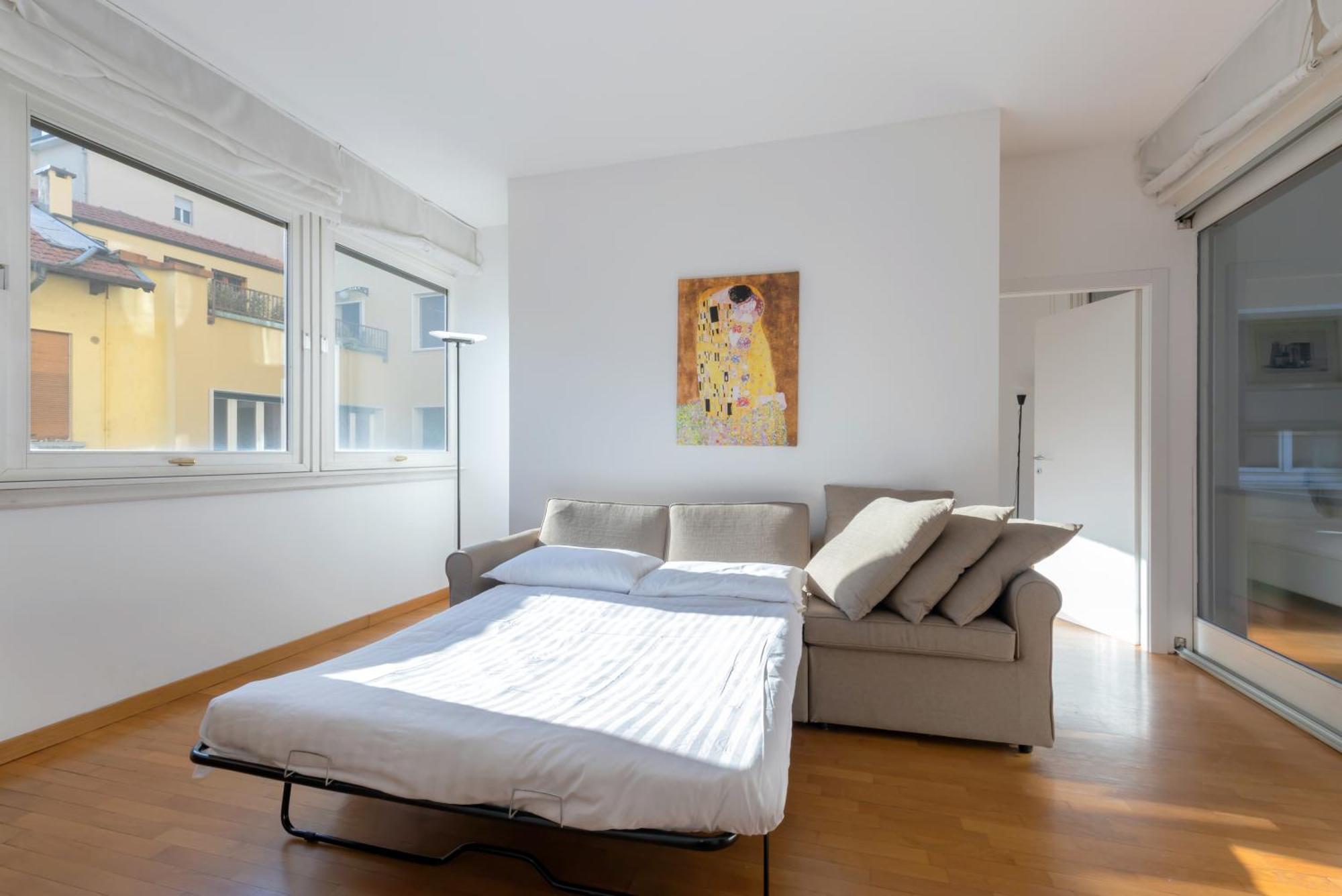 Joivy Apartments By The Lake Como Exterior photo